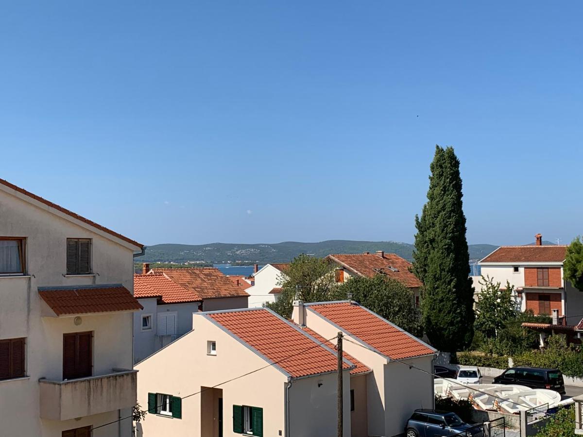 Apartments Dumancic Biograd Na Moru Bagian luar foto