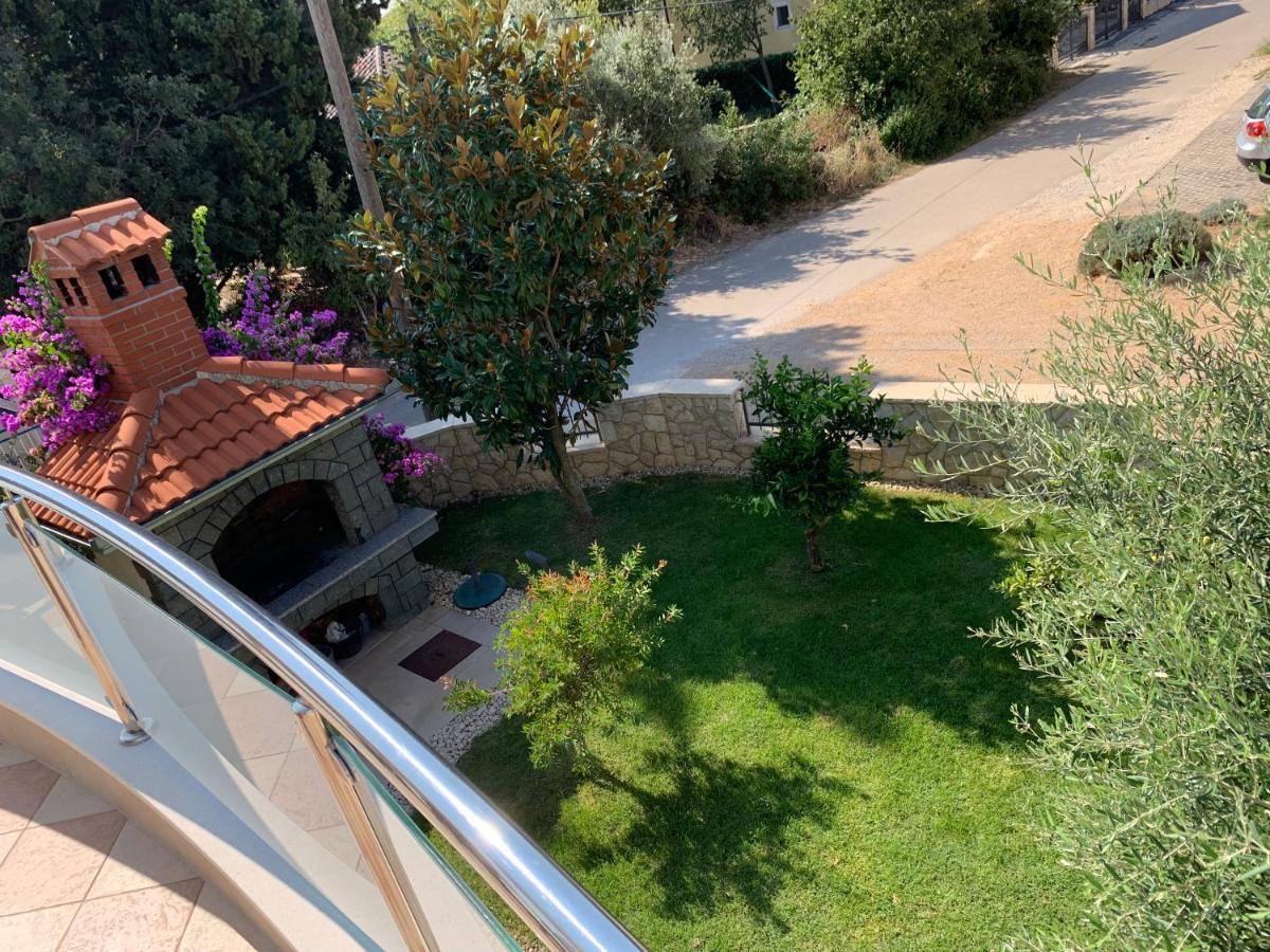 Apartments Dumancic Biograd Na Moru Bagian luar foto
