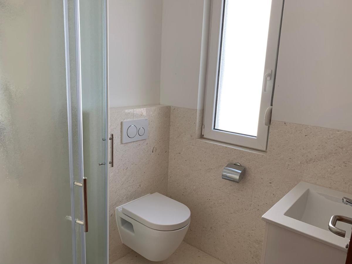 Apartments Dumancic Biograd Na Moru Bagian luar foto